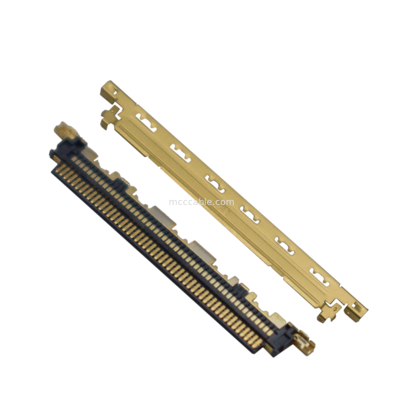 20846-040T-01 যান্ত্রিক লক সহ সম্পূর্ণরূপে আড়াল করা হয়েছে উচ্চ গতির ডেটা ট্রান্সফারের জন্য উপযুক্ত (20 গিগাবাইট / লেন)